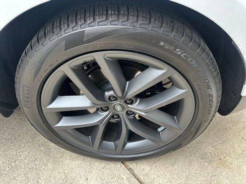 Used 2023 Land Rover Range Rover Sport SE image 12