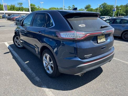 Used 2017 Ford Edge Titanium w/ Equipment Group 301A AWD/4WD image 4
