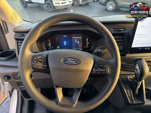 New 2026 Ford Transit 250 148 Medium Roof w/ Load Area Protection Package RWD image 11