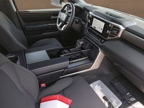 Used 2025 Toyota Sequoia SR5 image 65