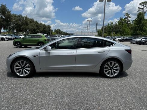 Used 2018 Tesla Model 3 Mid Range RWD image 15