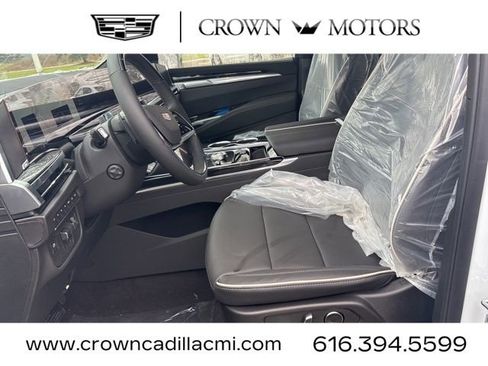 New 2026 Cadillac Escalade Sport w/ Touring Package image 12