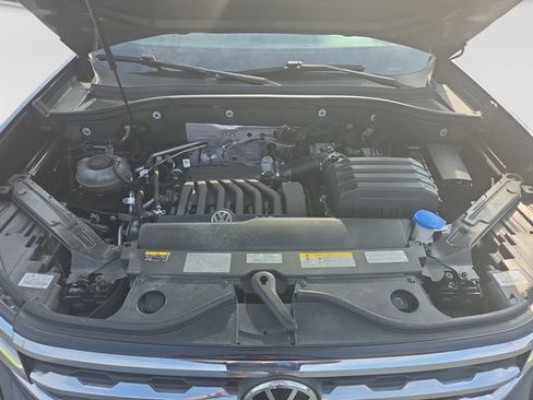 Used 2021 Volkswagen Atlas SEL Premium AWD/4WD image 32