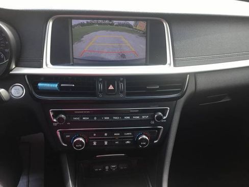 Used 2019 Kia Optima S FWD image 17