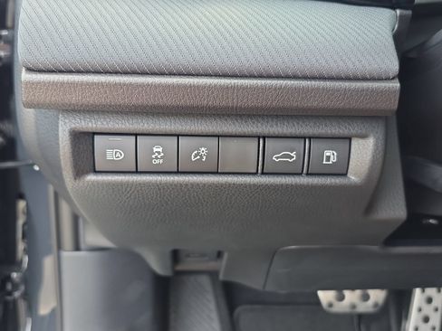 New 2026 Toyota Camry SE FWD image 22