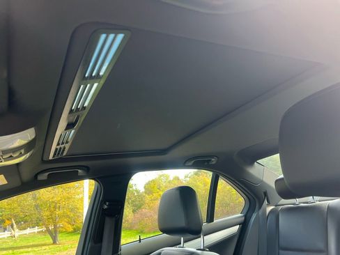 Used 2014 Mercedes-Benz C 300 4MATIC Sedan w/ Premium 1 Package image 6