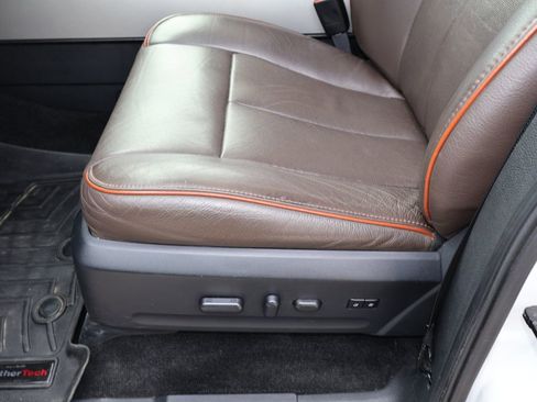 Used 2016 Ford Expedition King Ranch AWD/4WD image 12