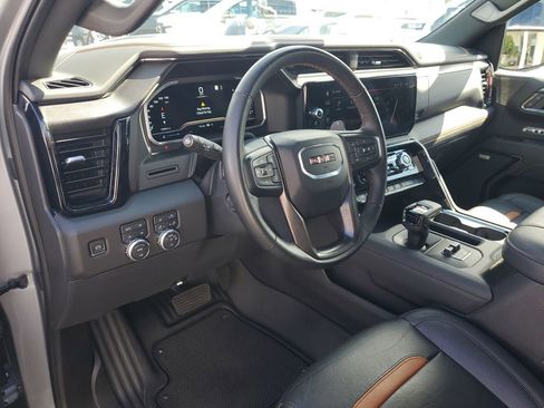 Used 2023 GMC Sierra 1500 AT4 w/ AT4 Preferred Package image 16