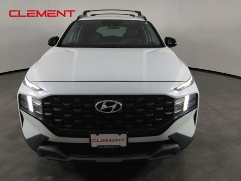 Used 2023 Hyundai Santa Fe XRT FWD image 2