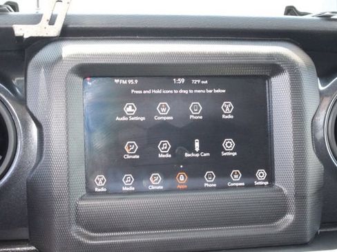Used 2022 Jeep Wrangler Unlimited Sport AWD/4WD image 27
