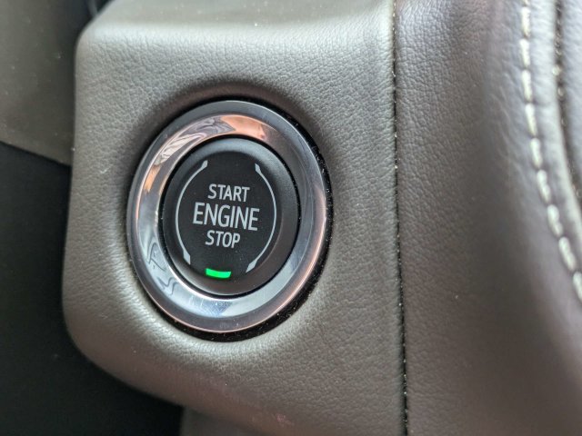 Used 2023 Chevrolet Tahoe LT w/ Luxury Package RWD image 33