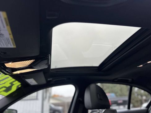 Used 2020 BMW 330i xDrive 330i xDrive AWD 4dr Sedan w/ Premium Package image 16