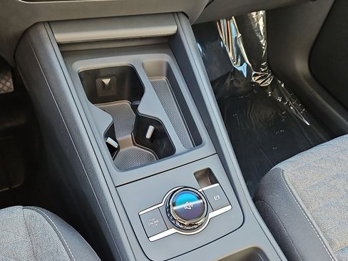 New 2026 Volkswagen Tiguan S image 13