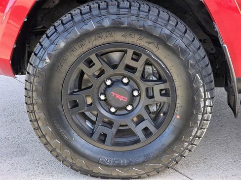 Used 2024 Toyota 4Runner SR5 image 8