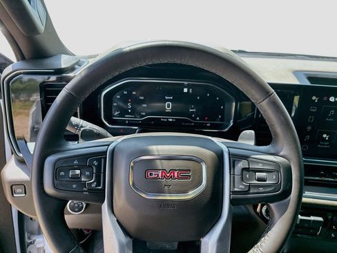 Used 2023 GMC Sierra 1500 SLT RWD image 14
