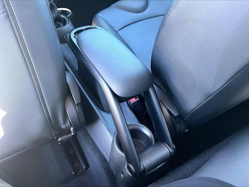 Used 2013 MINI Cooper S image 21