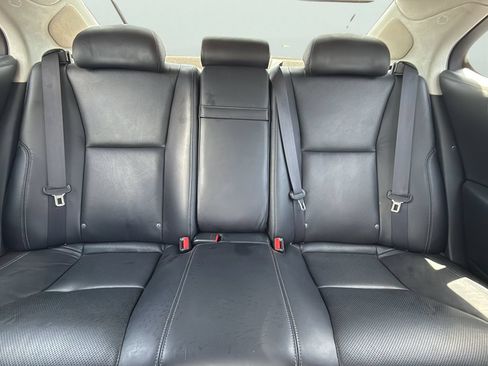 Used 2013 Lexus LS 460 L w/ Preferred Accessory Package RWD image 26