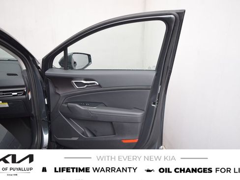 New 2026 Kia Sportage EX image 15