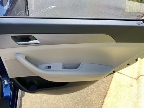 Used 2019 Hyundai Sonata SE FWD image 34