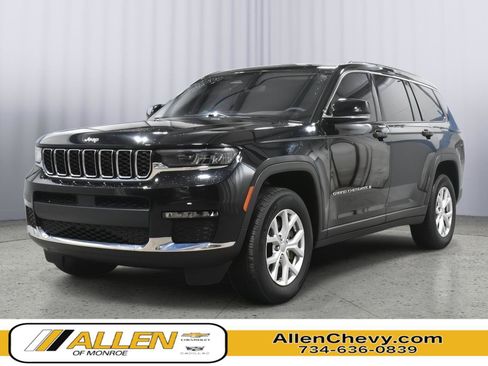 Used 2022 Jeep Grand Cherokee L Limited AWD/4WD image 1