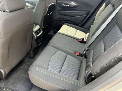 Used 2023 GMC Terrain SLE w/ Driver Convenience Package FWD image 14