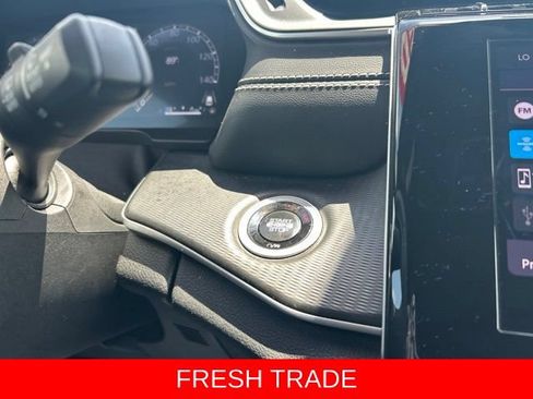 Used 2024 Jeep Grand Cherokee Altitude AWD/4WD image 30