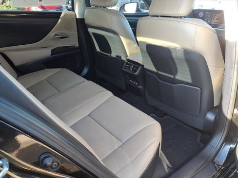 Used 2020 Lexus ES 350 w/ Premium Package image 13