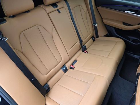 Used 2022 BMW X5 sDrive40i w/ M Sport Package RWD image 27