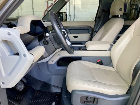 Certified 2024 Land Rover Defender 110 S image 14