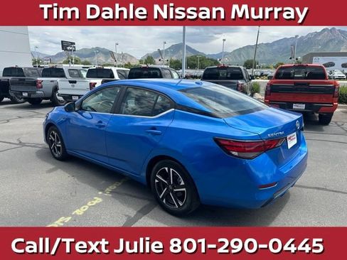 Used 2024 Nissan Sentra SV FWD image 8