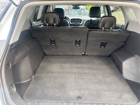 Used 2019 GMC Terrain SLT image 6