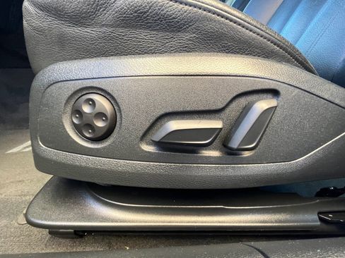 Used 2017 Audi A4 2.0T Premium Plus w/ Premium Plus Package image 12