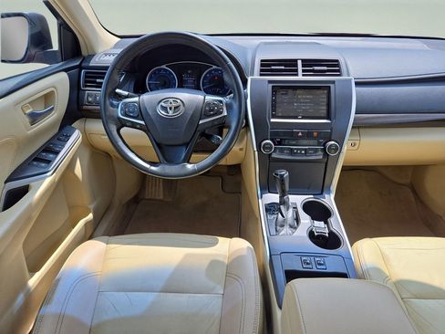 Used 2015 Toyota Camry XLE FWD image 10