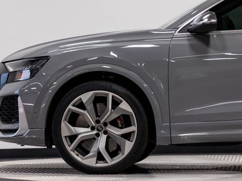 Used 2024 Audi RS Q8 w/ Executive Package AWD/4WD image 11