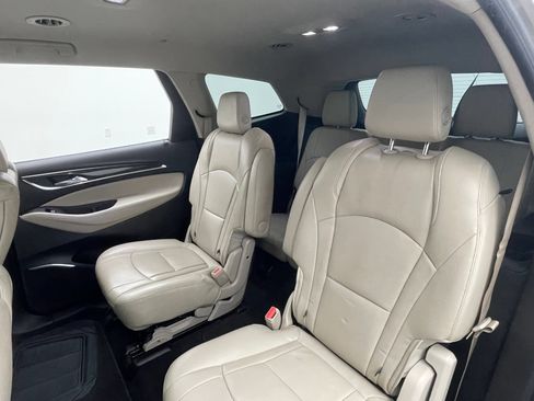 Used 2018 Buick Enclave Premium FWD image 41