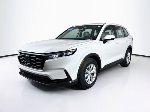 Used 2024 Honda CR-V LX image 4