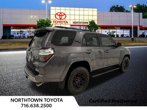 Used 2023 Toyota 4Runner TRD Off-Road Premium w/ Off Road Premium Plus Package AWD/4WD image 6