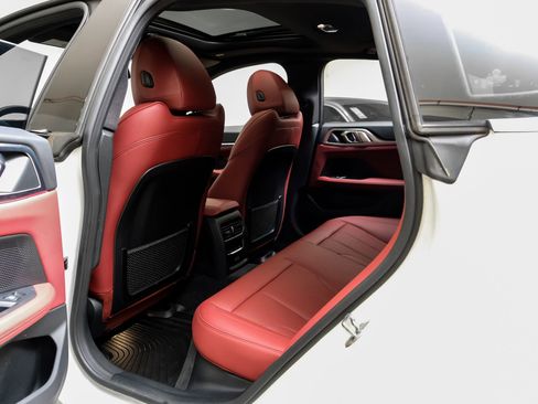 Used 2023 BMW i4 eDrive35 w/ Premium Package image 42