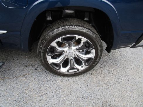 Used 2021 RAM 1500 Limited image 27