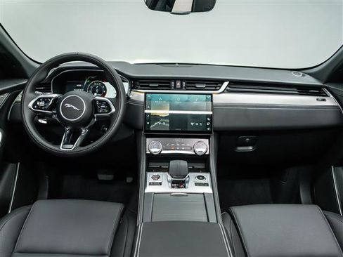 New 2026 Jaguar F-PACE R-Dynamic S AWD/4WD image 18