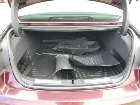 Used 2019 Lincoln Continental Premiere image 7