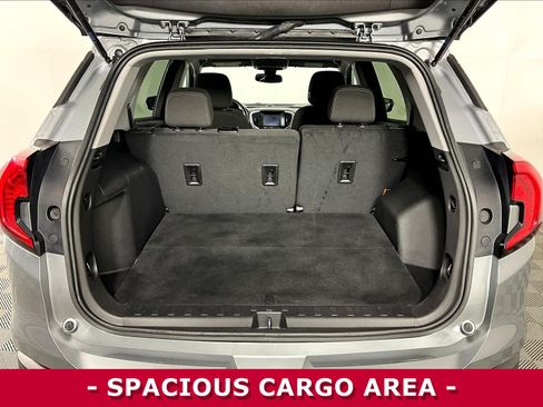 Used 2024 GMC Terrain SLE FWD image 35