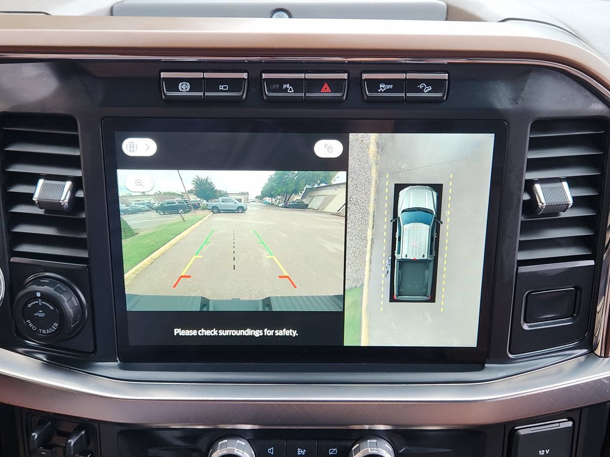 Used 2023 Ford F250 King Ranch w/ Chrome Package AWD/4WD image 39