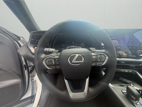 Used 2025 Lexus TX 350 AWD w/ Technology Package image 22