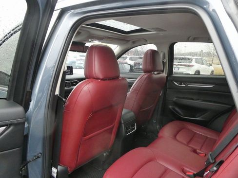 Used 2023 MAZDA CX-5 Carbon Edition image 25