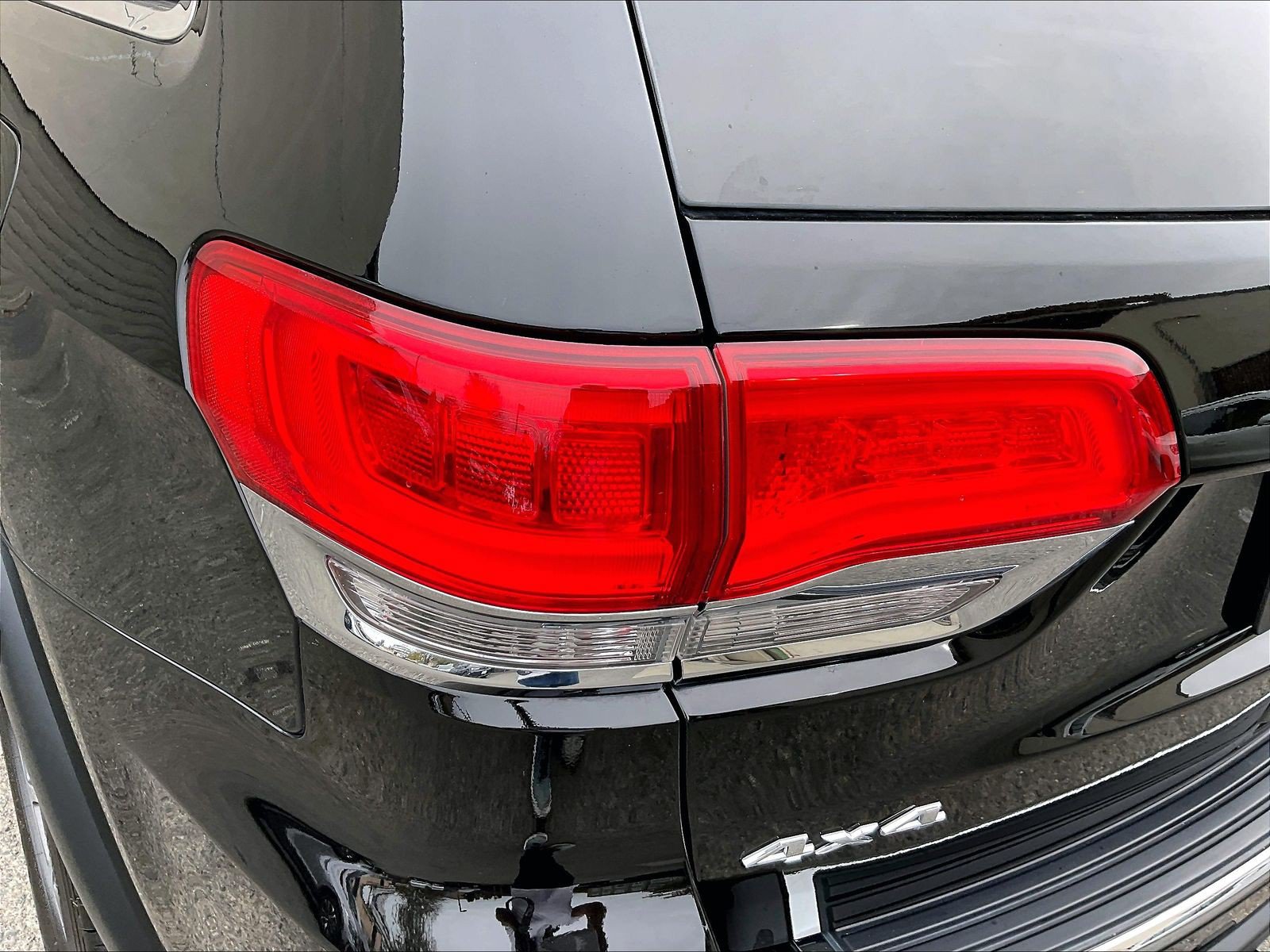 Used 2019 Jeep Grand Cherokee Limited w/ Luxury Group II AWD/4WD image 28