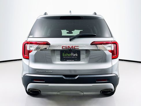 Used 2023 GMC Acadia SLE w/ Driver Convenience Package image 7