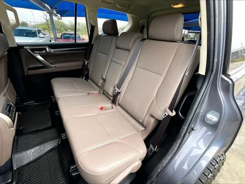 Used 2021 Lexus GX 460 Premium image 21