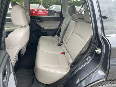 Used 2015 Subaru Forester 2.5i Limited AWD/4WD image 17