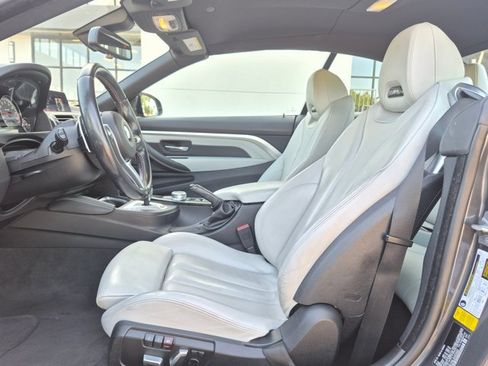Used 2020 BMW M4 Convertible w/ Executive Package RWD image 8